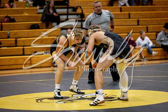 2021.11.30 FHS Wrestling Triangular-02418