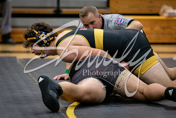 2021.11.30 FHS Wrestling Triangular-02672