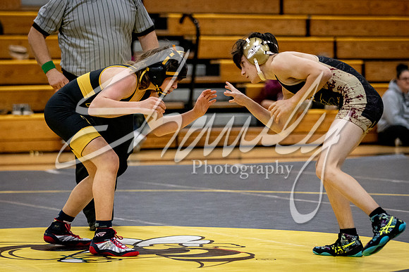 2021.11.30 FHS Wrestling Triangular-02905