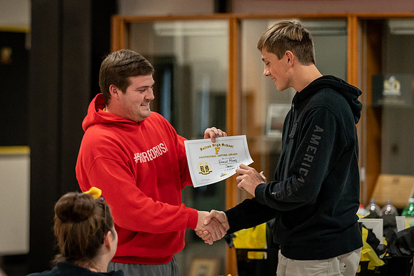 2021.12.01 FHS Soccer Awards-00317