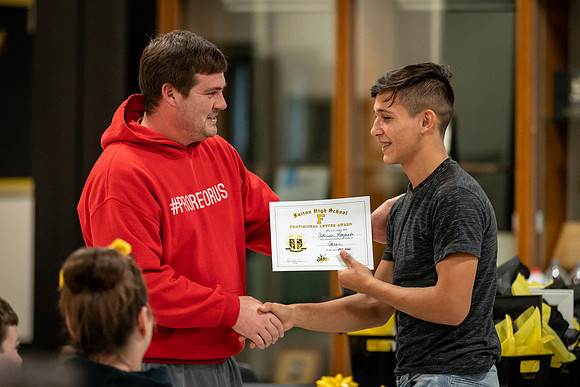 2021.12.01 FHS Soccer Awards-00305