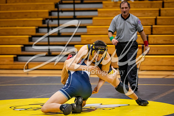 2020.01.28 Vs. Moberly & Winfield_00204