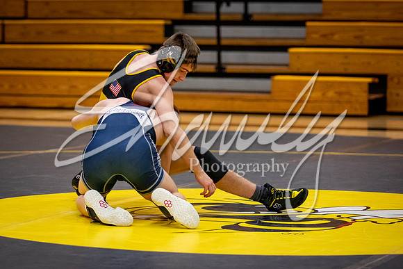 2020.01.28 Vs. Moberly & Winfield_01069