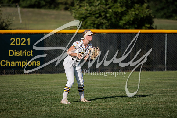 2022.09.01 FHS Softball Vs. Marshall2143