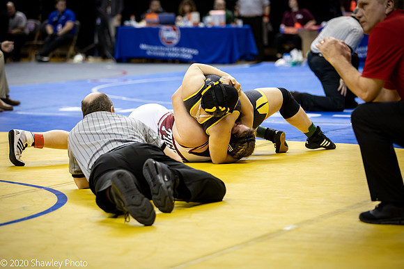 2020.02.22 FHS Wrestling State01224