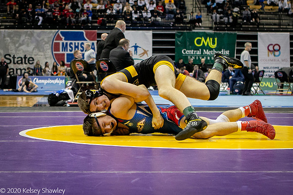 2020.02.22 FHS Wrestling State04854