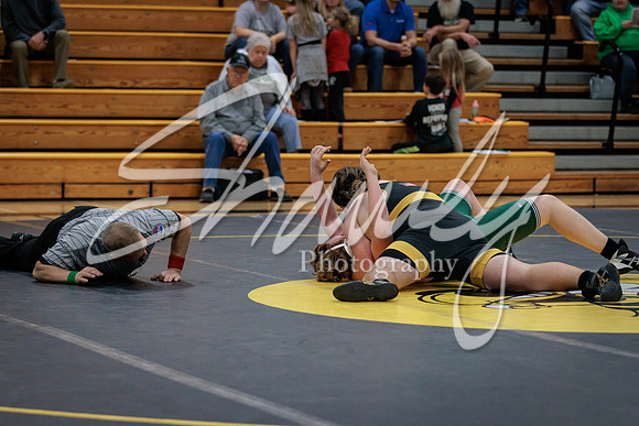 2021.12.09 FHS Wrestling Triangular-00111