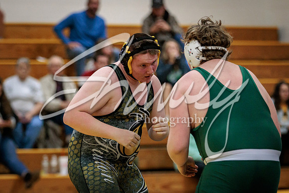 2021.12.09 FHS Wrestling Triangular-00366