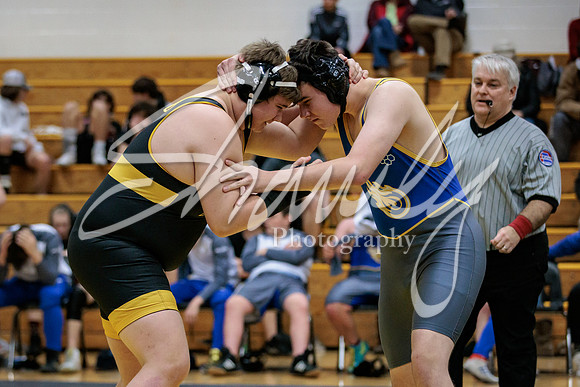 2022.01.25 FHS Wrestling Quad01812