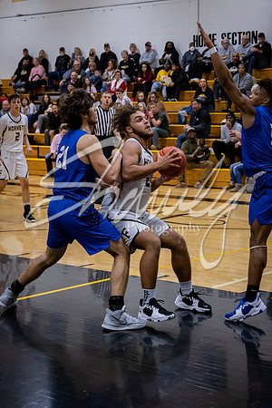 2021.12.14 FHS Basketball Vs. Boonville-04102