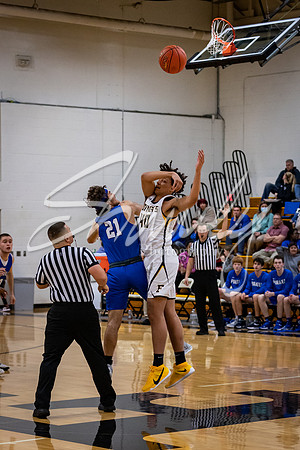 2021.12.14 FHS Basketball Vs. Boonville-02441