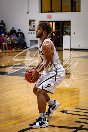 2021.12.14 FHS Basketball Vs. Boonville-02807