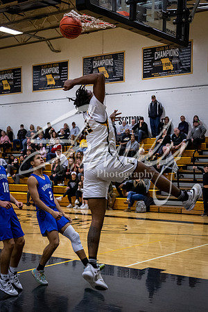 2021.12.14 FHS Basketball Vs. Boonville-03699