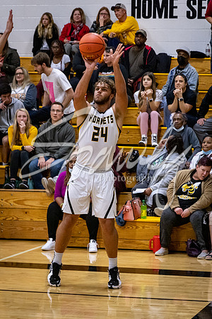 2021.12.14 FHS Basketball Vs. Boonville-03792