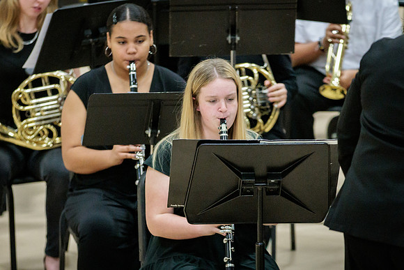 2021.12.16 FHS Symphoinic and Jazz Bands00121
