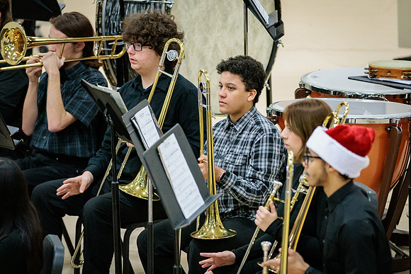 2021.12.16 FHS Symphoinic and Jazz Bands00179