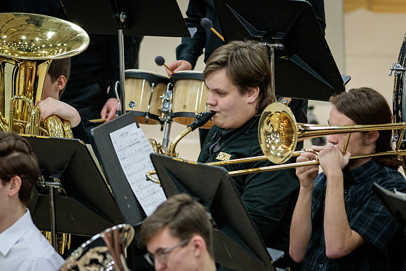 2021.12.16 FHS Symphoinic and Jazz Bands00184