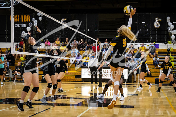 2020.09.01 Volleyball Vs. Centraila01922