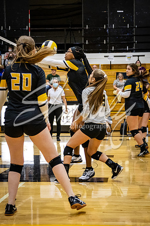 2020.09.08 FHS Volleyball Vs. N. Callaway00189