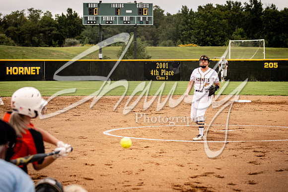 2020.09.10 FHS Varsity Softball Vs. Kirksville_00173