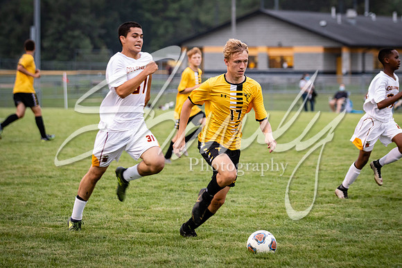 2020.09.10 FHS Boys Soccer JV Vs. MMA_00386