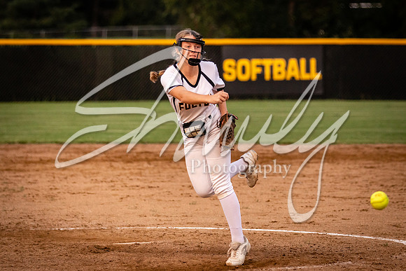 2020.09.14 FHS Softball Vs. Blair Oaks_01647