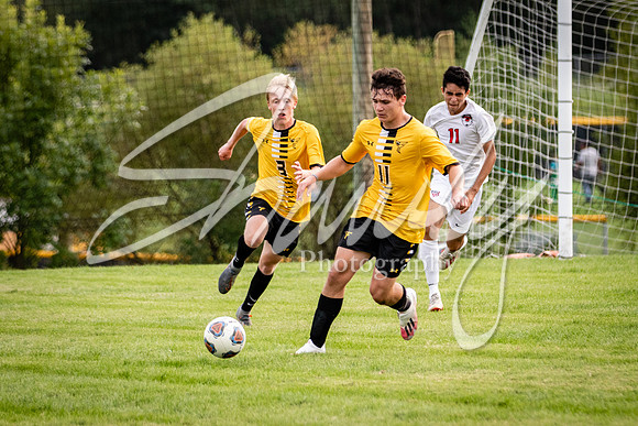 2020.09.15 FHS Soccer Boys Varsity Vs. Marshall_01001
