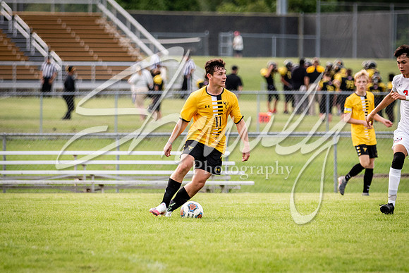 2020.09.15 FHS Soccer Boys Varsity Vs. Marshall_01368