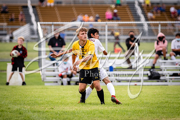 2020.09.15 FHS Soccer Boys Varsity Vs. Marshall_01409
