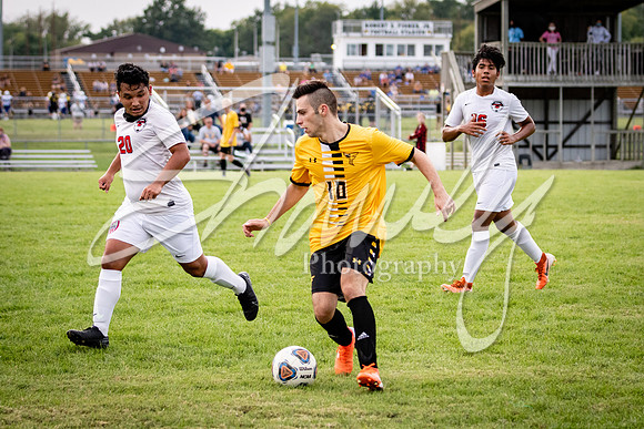 2020.09.15 FHS Soccer Boys Varsity Vs. Marshall_01818