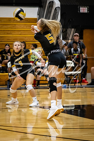 2020.09.15 FHS Volleyball Varsity Vs. Kirksville_00148