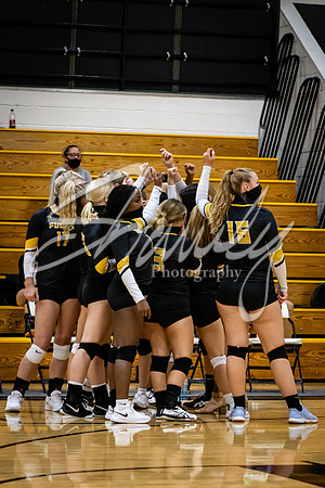 2020.09.15 FHS Volleyball Varsity Vs. Kirksville_00215