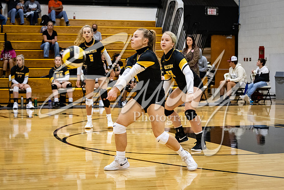 2020.09.15 FHS Volleyball Varsity Vs. Kirksville_00309