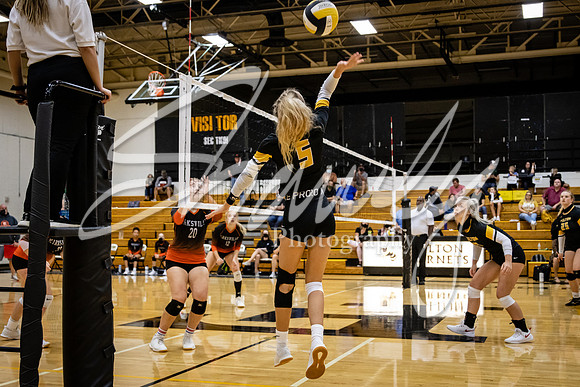 2020.09.15 FHS Volleyball Varsity Vs. Kirksville_00613