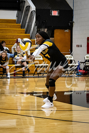 2020.09.15 FHS Volleyball Varsity Vs. Kirksville_01318