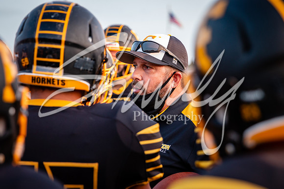 2020.09.18 FHS Football Vs. Hannibal_01878