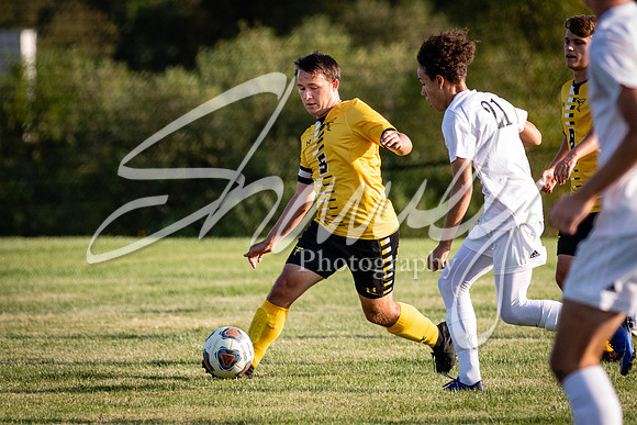 2020.09.24 FHS Soccer Vs. Hannibal_00870