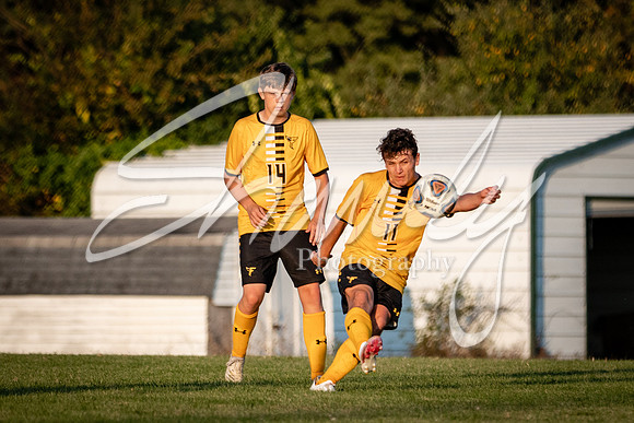 2020.09.24 FHS Soccer Vs. Hannibal_02240