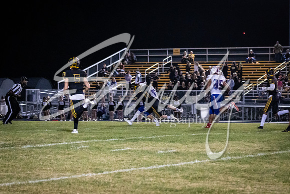 2020.09.25 FHS Football Vs. Moberly_01735