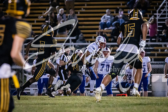2020.09.25 FHS Football Vs. Moberly_01844