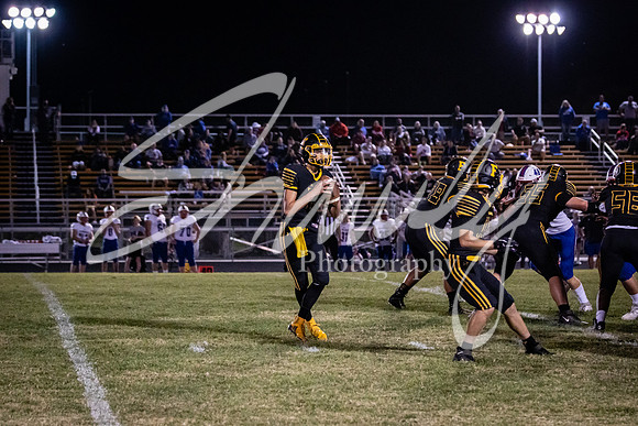 2020.09.25 FHS Football Vs. Moberly_02119