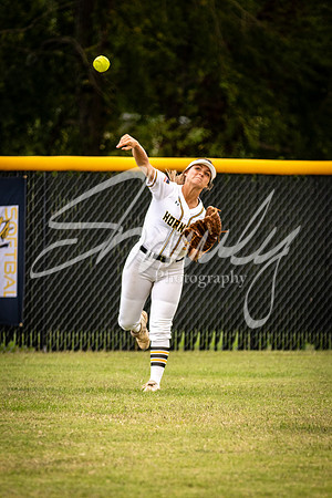 2020.09.28 FHS Softball Vs. N. Callaway_00051