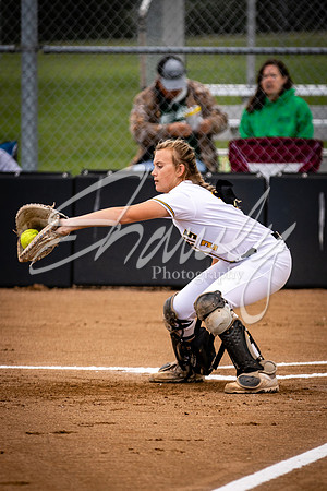 2020.09.28 FHS Softball Vs. N. Callaway_00262