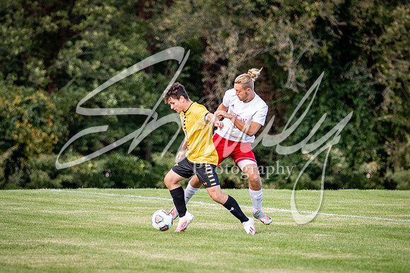 2020.09.29 FHS Soccer Vs. Moberly_00012