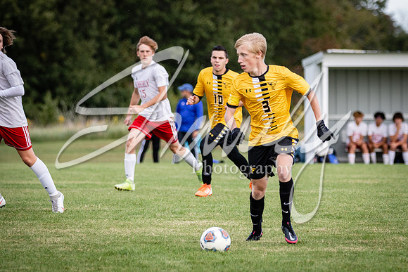 2020.09.29 FHS Soccer Vs. Moberly_00066