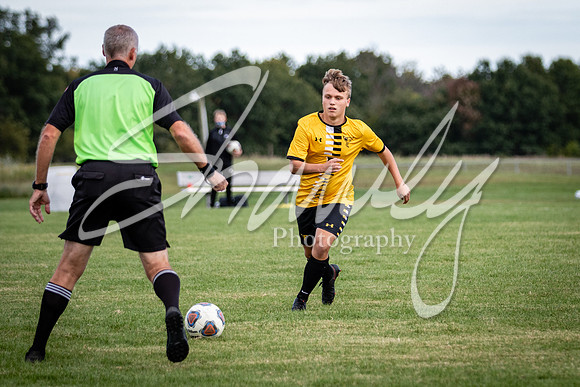 2020.09.29 FHS Soccer Vs. Moberly_00082