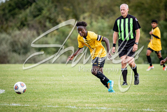 2020.09.29 FHS Soccer Vs. Moberly_00174