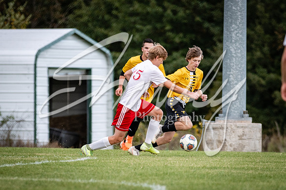 2020.09.29 FHS Soccer Vs. Moberly_00384