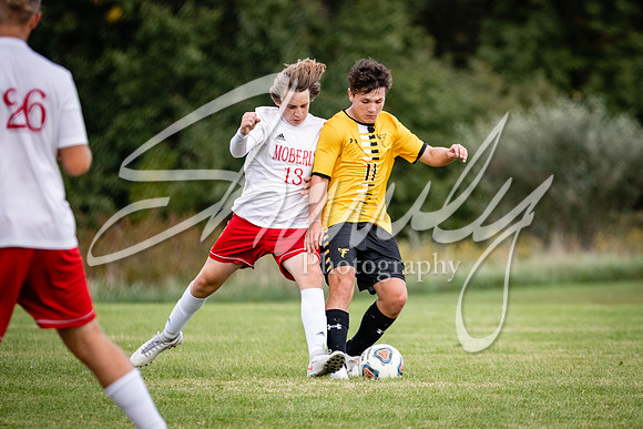 2020.09.29 FHS Soccer Vs. Moberly_00433