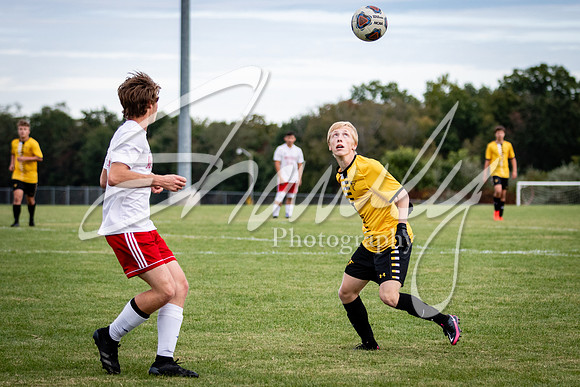 2020.09.29 FHS Soccer Vs. Moberly_00559